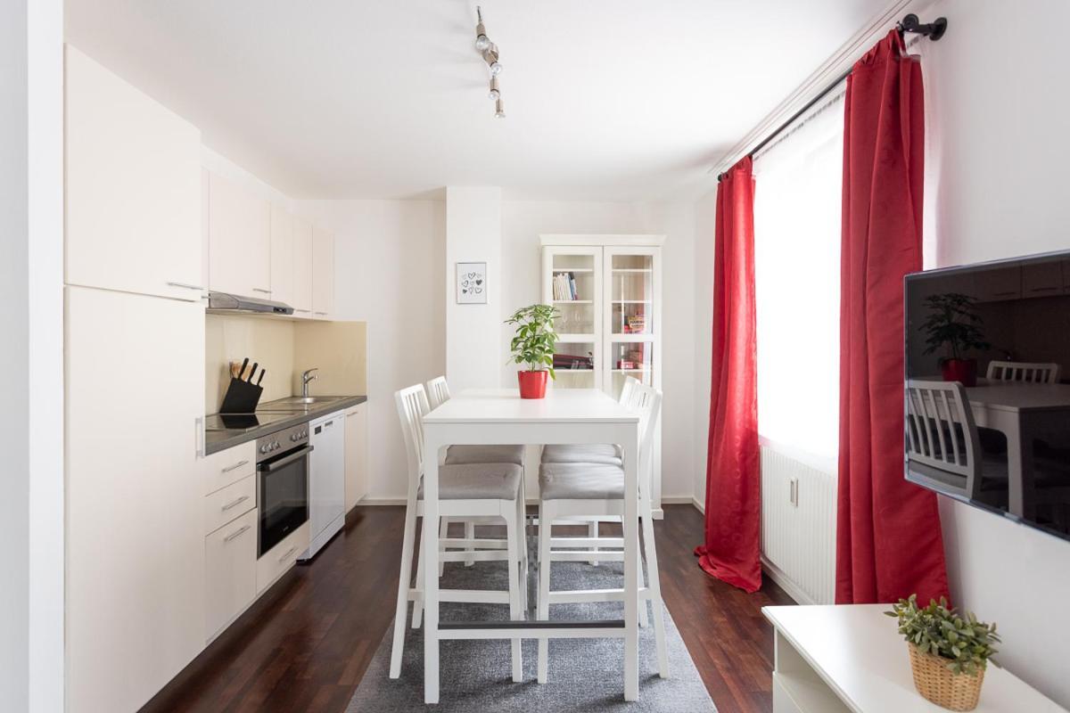 New Shalalaliving Vienna - Lovenest Or Workspace Near Schoenbrunn Bg Extérieur photo